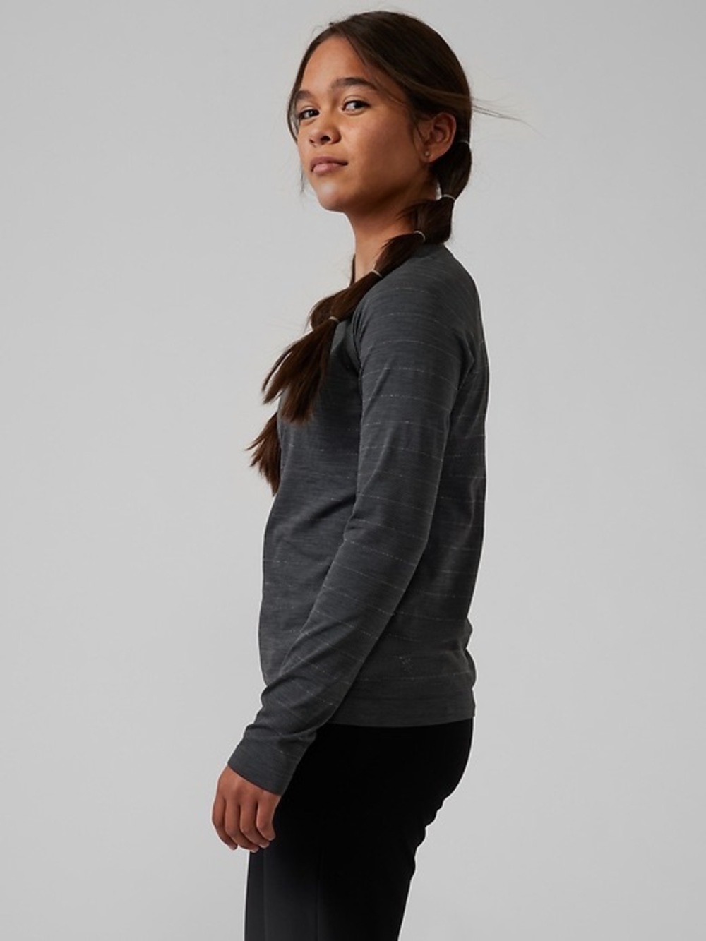 Athleta Girl Power Up Shimmer Long Sleeve Top in Heather Charcoal size 8/10